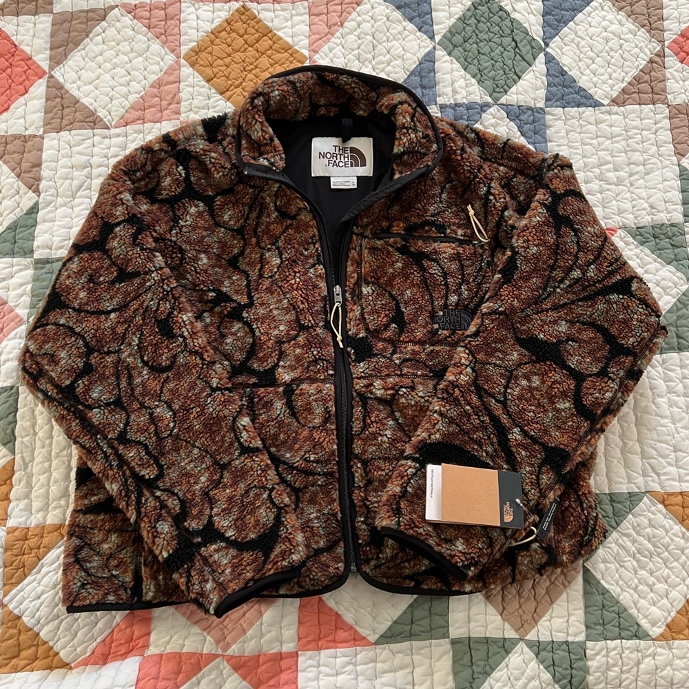 NWT The North Face full zip sherpa jacket